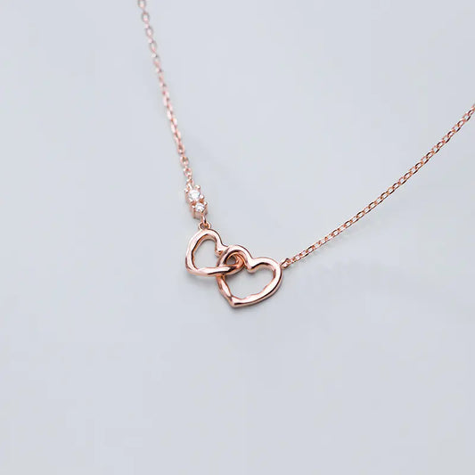 Unbreakable Bond Necklace – A Father’s Love for His Daughter