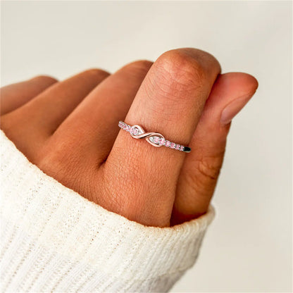Infinity Promise Ring – A Father’s Love for His Daughter