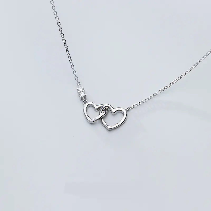 Unbreakable Bond Necklace – A Father’s Love for His Daughter